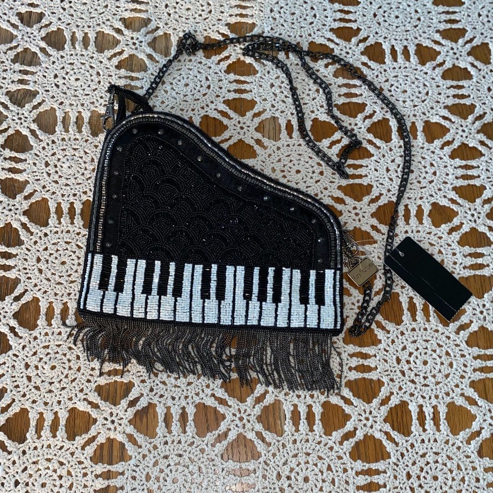 New with Tag Mary Frances Hard Rock “On That Note” Beaded Grand Piano Purse